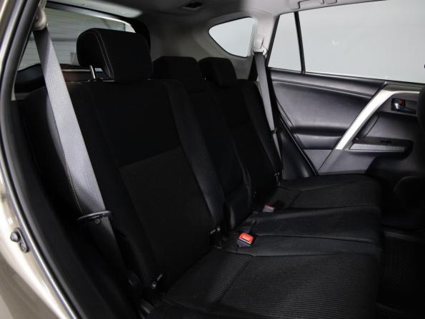 Toyota RAV4 IV (XA40) с пробегом 2013 года, цена 2 421 500 рублей, 34870 км, внедорожник, Автокод Объявления