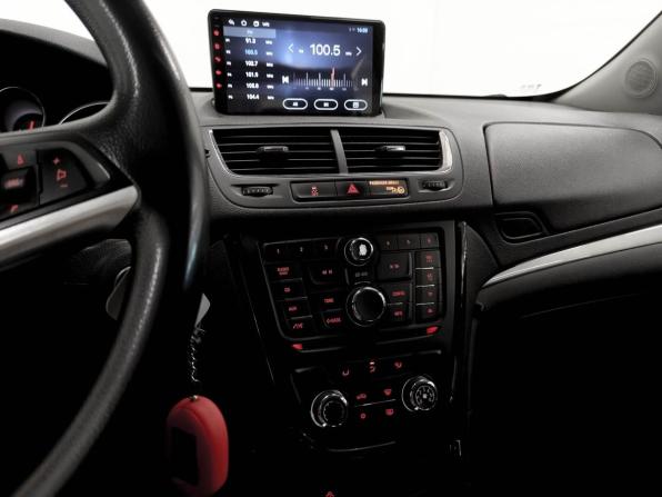Opel Mokka I с пробегом 2013 года, цена 790 000 рублей, 221405 км, внедорожник, Автокод Объявления