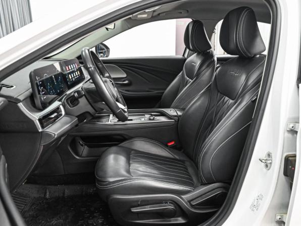 Chery Arrizo 8 с пробегом 2023 года, цена 1 909 000 рублей, 138423 км, седан, Автокод Объявления