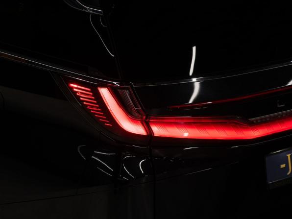 Lexus LM II с пробегом 2024 года, цена 14 900 000 рублей, 22311 км, минивэн, Автокод Объявления