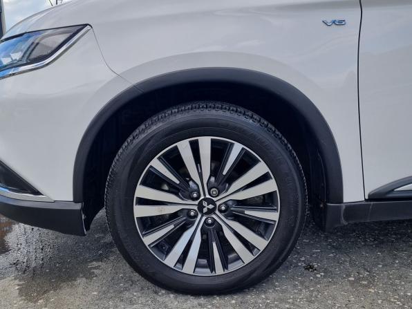 Mitsubishi Outlander III Рестайлинг 3 с пробегом 2020 года, цена 2 990 000 рублей, 78522 км, внедорожник, Автокод Объявления