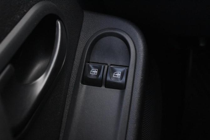 Renault Duster I Рестайлинг с пробегом 2017 года, цена 1 225 000 рублей, 208386 км, внедорожник, Автокод Объявления