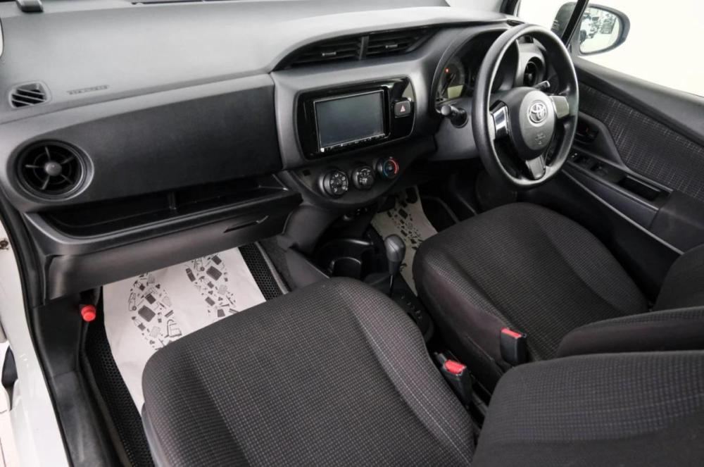 Toyota Vitz III (XP130) Рестайлинг 2 Красноярск  - изображение 12