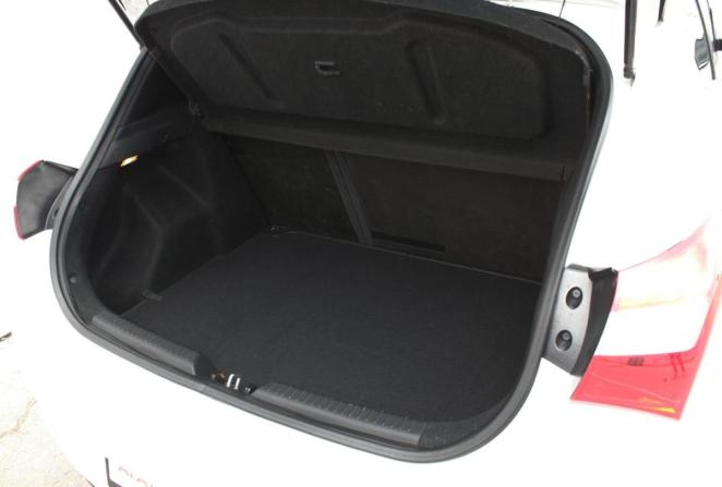 Hyundai i30 II с пробегом 2013 года, цена 750 000 рублей, 191238 км, хэтчбек, Автокод Объявления