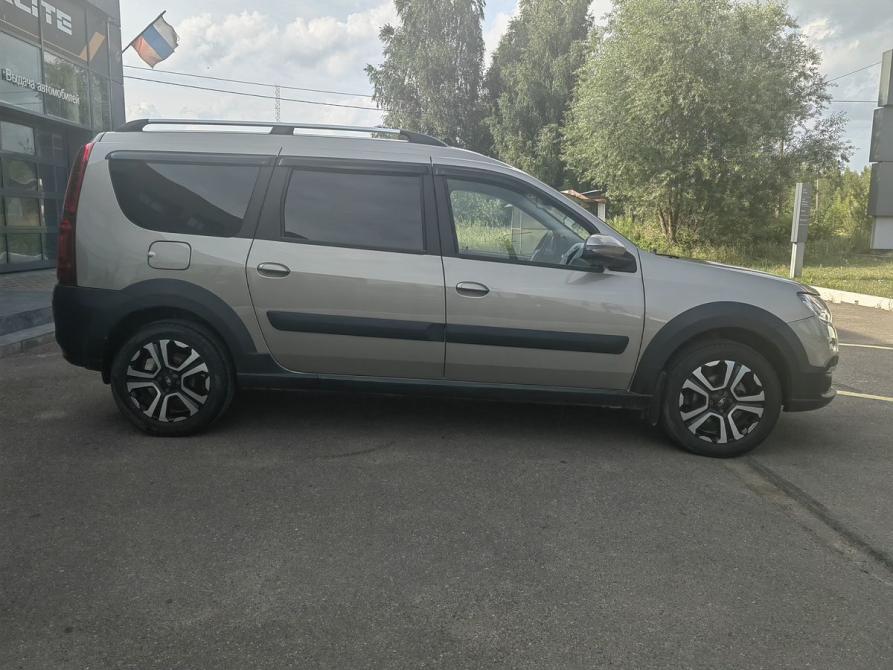 Lada (ВАЗ) Largus I Рестайлинг Великие Луки  - изображение 4