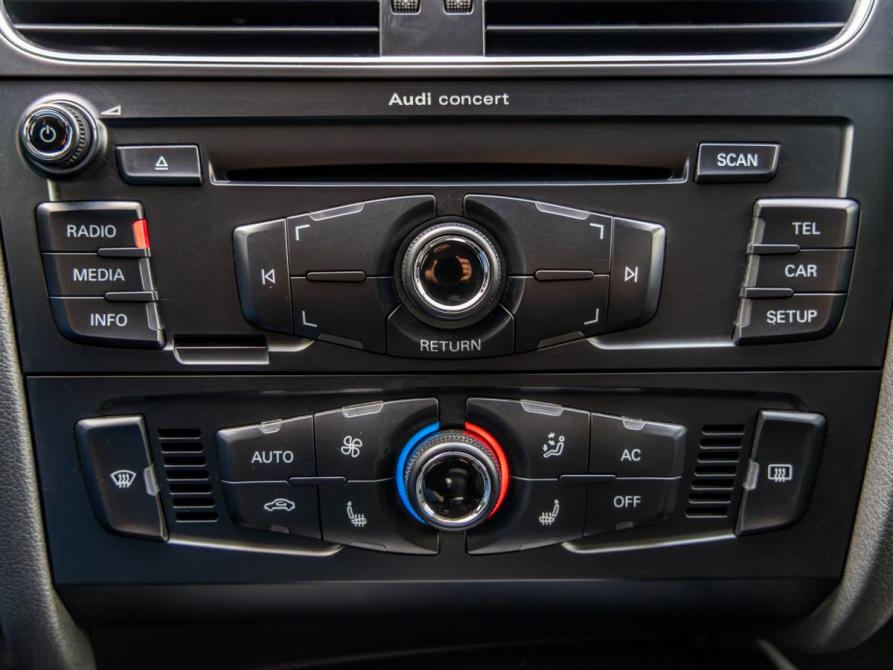 Audi A4 IV (B8) Волгоград  - изображение 19