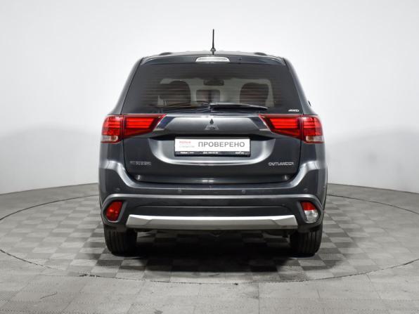 Mitsubishi Outlander III Рестайлинг 2 с пробегом 2016 года, цена 1 350 000 рублей, 248753 км, внедорожник, Автокод Объявления