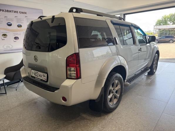 Nissan Pathfinder III с пробегом 2008 года, цена 995 000 рублей, 292290 км, внедорожник, Автокод Объявления