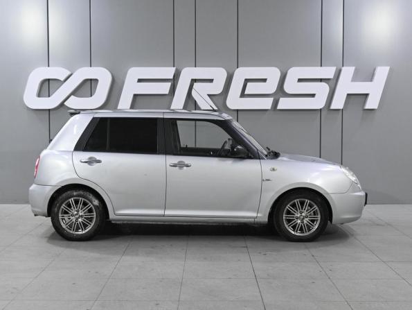 Lifan Smily I (320) с пробегом 2011 года, цена 279 000 рублей, 43695 км, хэтчбек, Автокод Объявления