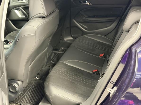 Peugeot 308 II Рестайлинг с пробегом 2018 года, цена 1 190 000 рублей, 106775 км, хэтчбек, Автокод Объявления