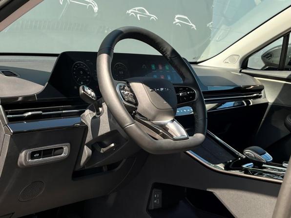 Omoda C5 I с пробегом 2023 года, цена 1 923 300 рублей, 35917 км, внедорожник, Автокод Объявления