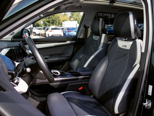 Geely Atlas II с пробегом 2024 года, цена 3 099 000 рублей, 36000 км, внедорожник, Автокод Объявления