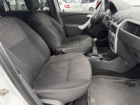 Renault Logan I Рестайлинг с пробегом 2013 года, цена 395 000 рублей, 284642 км, седан, Автокод Объявления