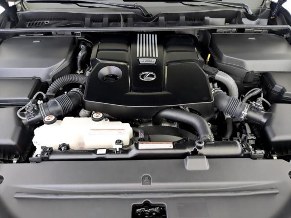 Lexus LX IV с пробегом 2025 года, цена 19 500 000 рублей, 15160 км, внедорожник, Автокод Объявления