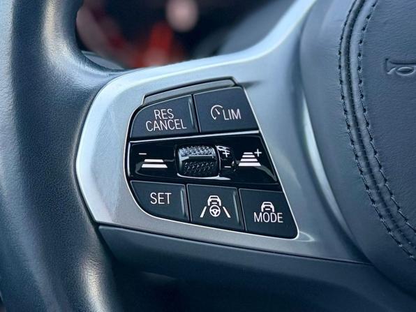BMW 5 серии VII (G30/G31/G38) Рестайлинг с пробегом 2022 года, цена 4 390 000 рублей, 136082 км, седан, Автокод Объявления