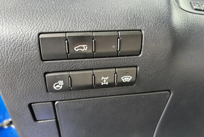 Lexus RX IV с пробегом 2018 года, цена 4 144 000 рублей, 144126 км, внедорожник, Автокод Объявления