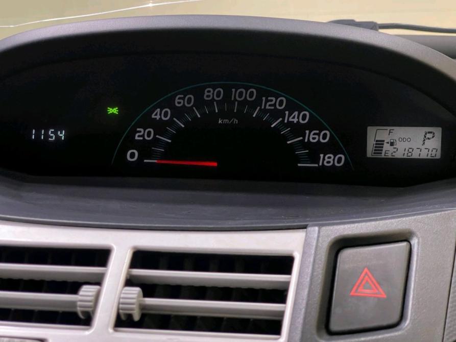 Toyota Vitz II (XP90) Новосибирск  - изображение 21