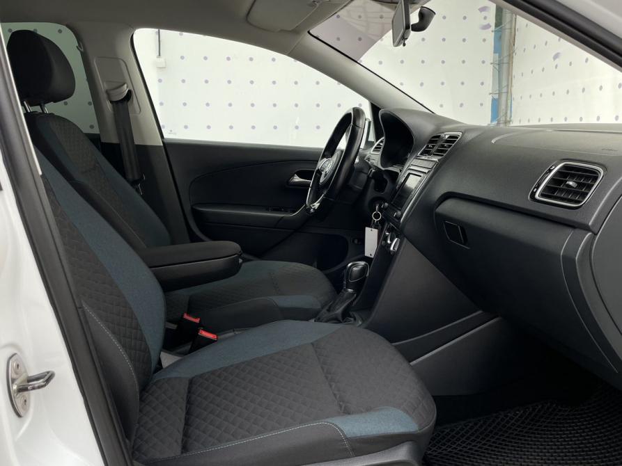 Volkswagen Polo V Рестайлинг Тамбов  - изображение 12