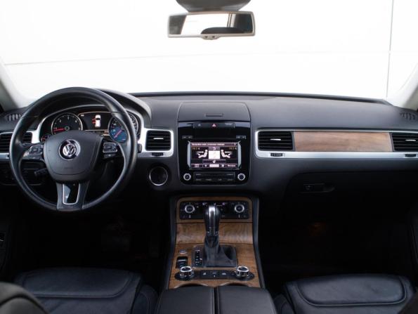 Volkswagen Touareg II с пробегом 2013 года, цена 2 173 000 рублей, 145757 км, внедорожник, Автокод Объявления
