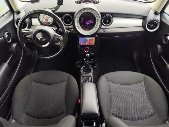 Mini Clubman I Рестайлинг с пробегом 2013 года, цена 990 000 рублей, 134647 км, хэтчбек, Автокод Объявления