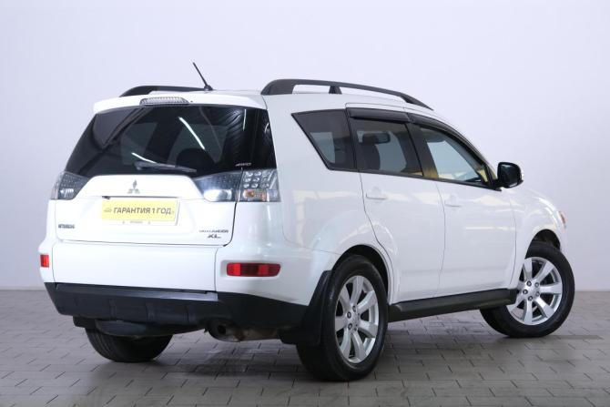 Mitsubishi Outlander II Рестайлинг с пробегом 2012 года, цена 1 559 000 рублей, 259731 км, внедорожник, Автокод Объявления