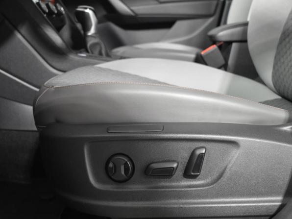 Volkswagen Taos I с пробегом 2021 года, цена 2 450 000 рублей, 75000 км, внедорожник, Автокод Объявления