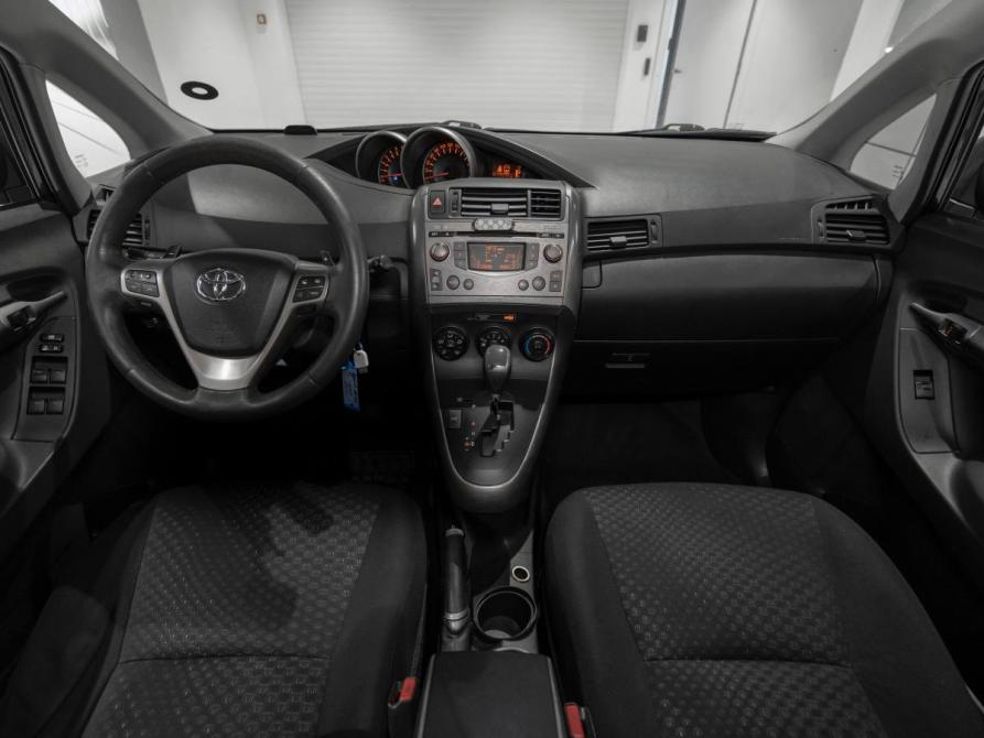 Toyota Verso I Москва  - изображение 8