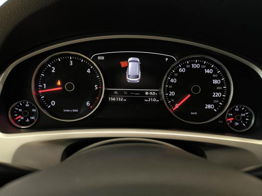 Volkswagen Touareg II Рестайлинг Казань  - изображение 16
