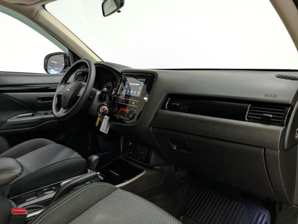 Mitsubishi Outlander III Рестайлинг 3 с пробегом 2019 года, цена 1 975 000 рублей, 82603 км, внедорожник, Автокод Объявления