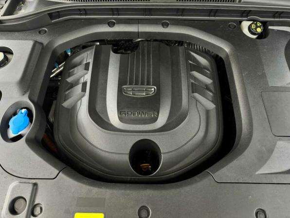 Geely Atlas Pro с пробегом 2024 года, цена 2 245 000 рублей, 33304 км, внедорожник, Автокод Объявления