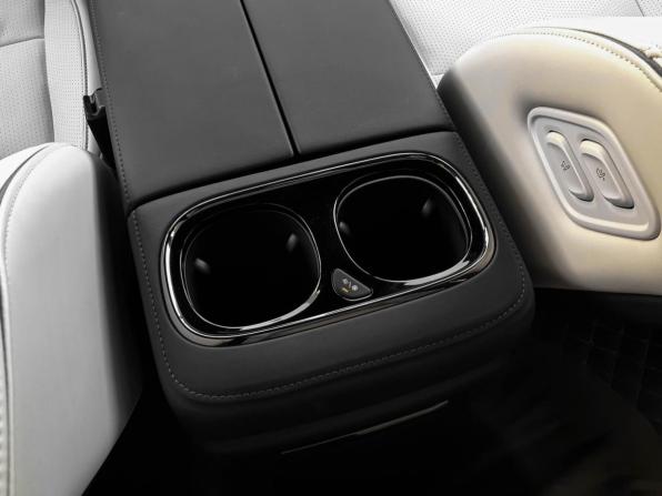 GAC M8 с пробегом 2024 года, цена 4 930 000 рублей, 9246 км, минивэн, Автокод Объявления