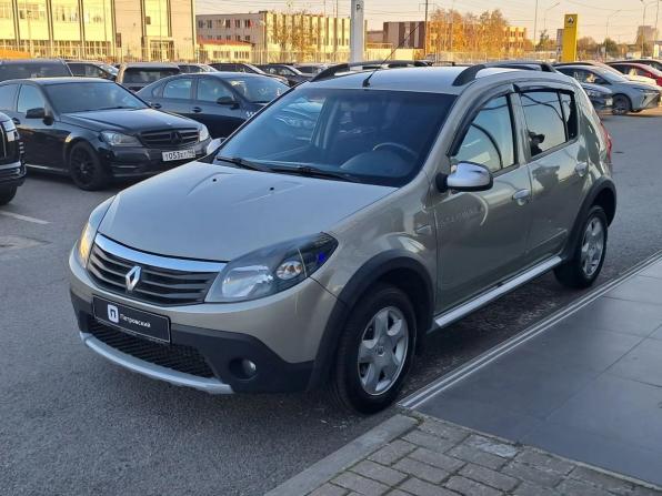 Renault Sandero I с пробегом 2013 года, цена 610 000 рублей, 178786 км, хэтчбек, Автокод Объявления