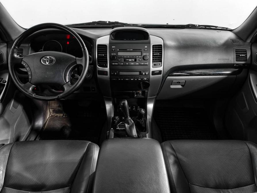 Toyota Land Cruiser Prado 120 Series Рестайлинг Санкт-Петербург  - изображение 11