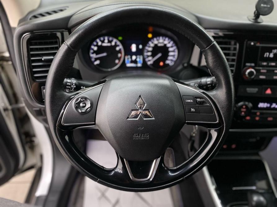 Mitsubishi Outlander III Рестайлинг 3 Энгельс  - изображение 26