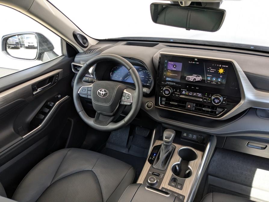 Toyota Highlander IV (XU70) Москва  - изображение 18