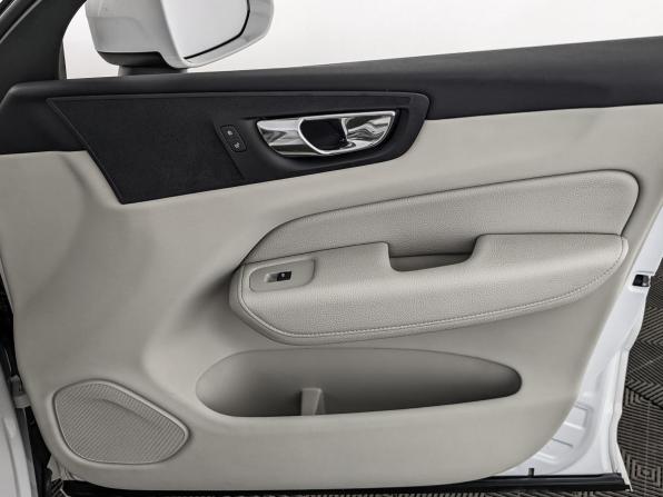 Volvo XC60 II с пробегом 2019 года, цена 3 400 000 рублей, 122658 км, внедорожник, Автокод Объявления