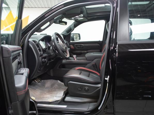 Ram 1500 V Рестайлинг с пробегом 2026 года, цена 11 499 000 рублей, 34 км, offers.body_type.unknown, Автокод Объявления