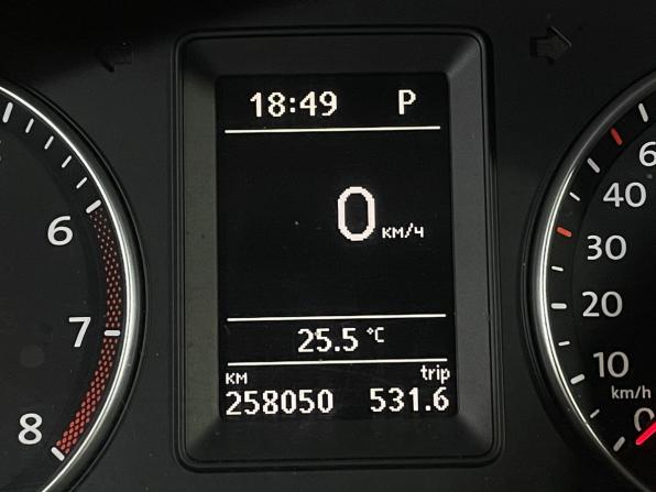 Volkswagen Touran I Рестайлинг 2 с пробегом 2011 года, цена 785 000 рублей, 258048 км, компактвэн, Автокод Объявления