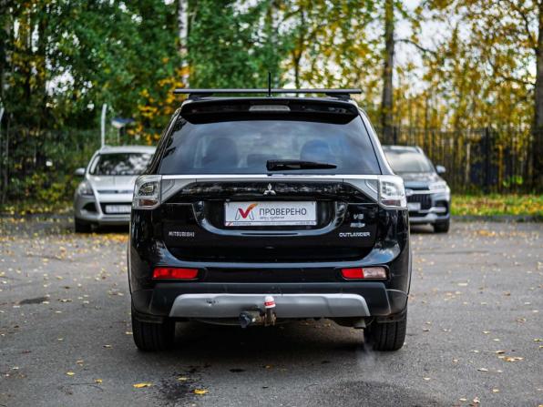 Mitsubishi Outlander III Рестайлинг с пробегом 2014 года, цена 1 599 000 рублей, 196848 км, внедорожник, Автокод Объявления