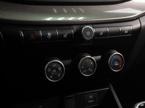 Lada (ВАЗ) Vesta I Рестайлинг (NG) с пробегом 2024 года, цена 1 399 000 рублей, 24093 км, седан, Автокод Объявления