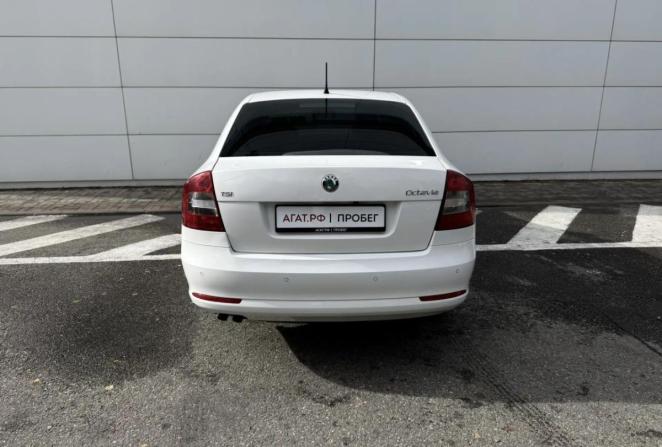 Skoda Octavia II (A5) Рестайлинг с пробегом 2012 года, цена 1 090 000 рублей, 123600 км, лифтбек, Автокод Объявления