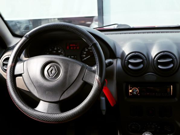 Renault Sandero I с пробегом 2014 года, цена 525 000 рублей, 188280 км, хэтчбек, Автокод Объявления