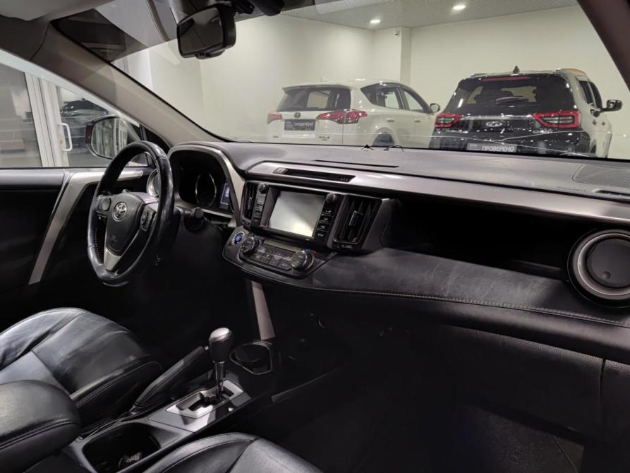 Toyota RAV4 IV (XA40) Рестайлинг Казань  - изображение 13