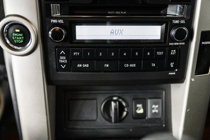 Toyota Land Cruiser Prado 150 Series с пробегом 2012 года, цена 2 570 000 рублей, 201524 км, внедорожник, Автокод Объявления