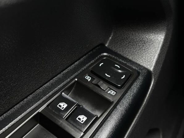 Lada (ВАЗ) Vesta I с пробегом 2019 года, цена 815 000 рублей, 101649 км, седан, Автокод Объявления