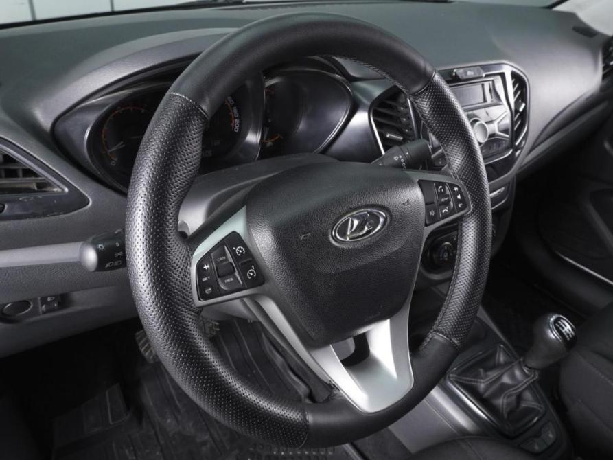 Lada (ВАЗ) Vesta I Ростов-на-Дону  - изображение 12