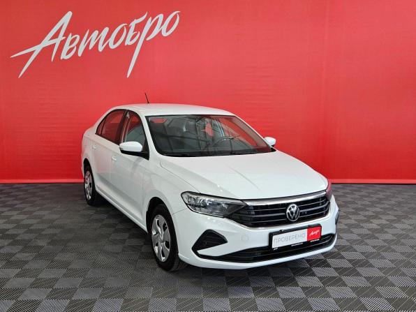 Volkswagen Polo VI с пробегом 2022 года, цена 1 399 000 рублей, 124371 км, лифтбек, Автокод Объявления