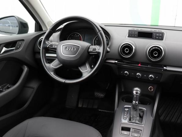 Audi A3 III (8V) с пробегом 2014 года, цена 899 000 рублей, 190727 км, хэтчбек, Автокод Объявления