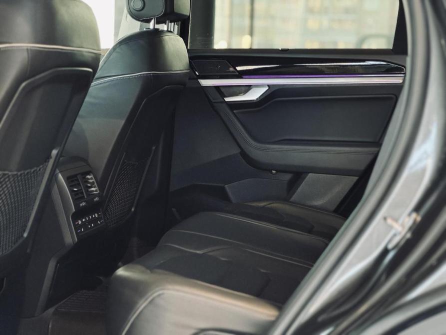 Volkswagen Touareg III Екатеринбург  - изображение 24