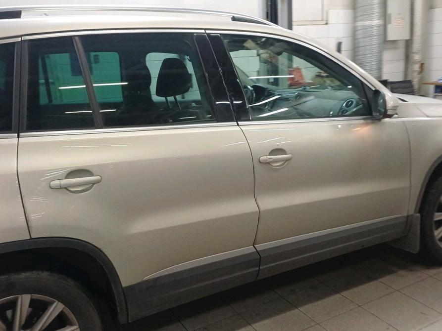 Volkswagen Tiguan I Рестайлинг Санкт-Петербург  - изображение 14